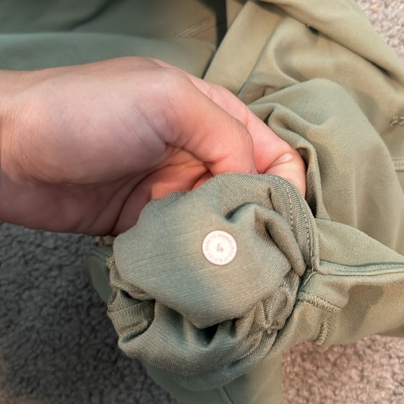 Lululemon align leggings - Picture 2 of 3